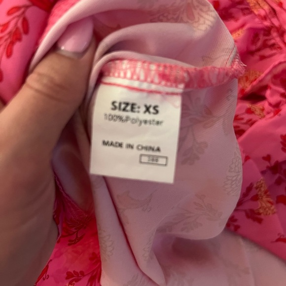 Ruffled Floral Printed Mock Neck Cap Sleeve Blouse Pink - Picture 4 of 6